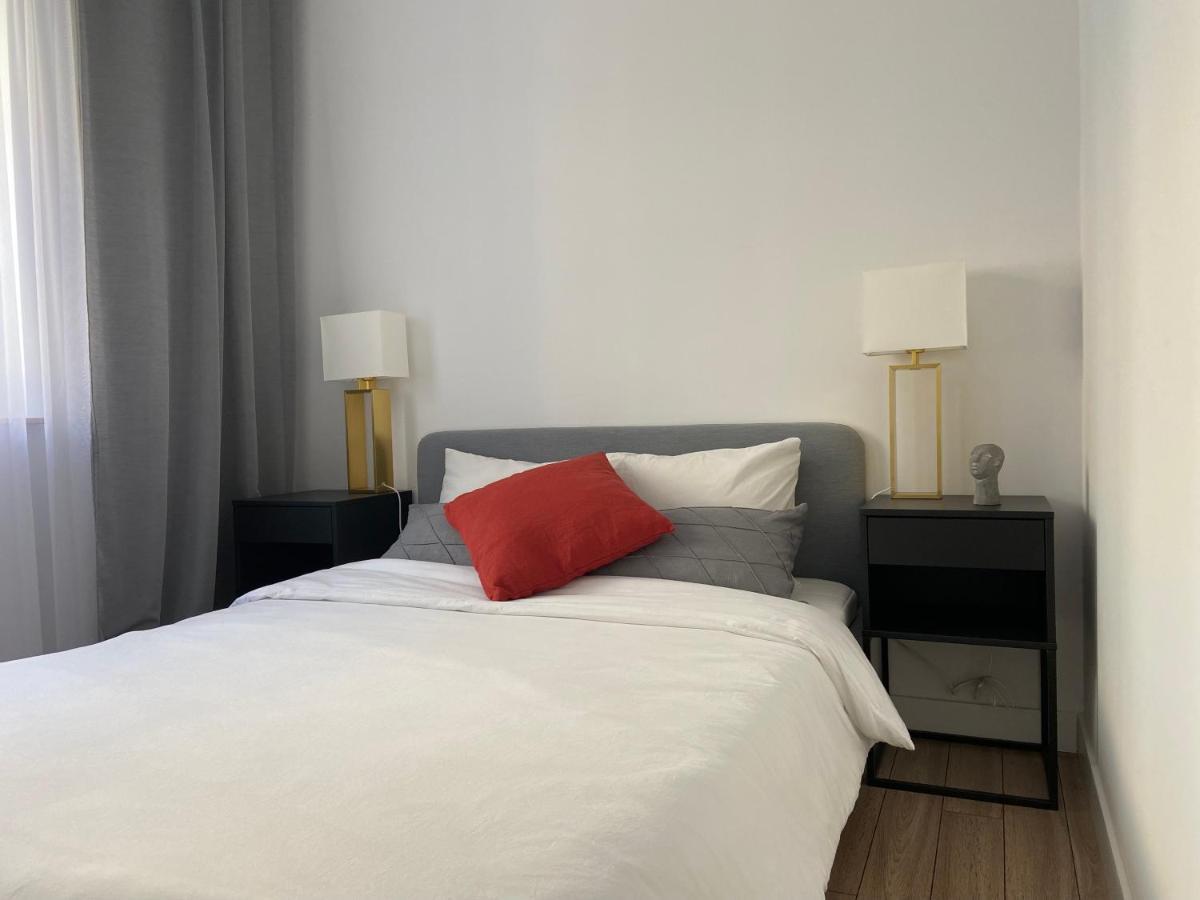 Apartament Moonapart Torun Apartment Bagian luar foto